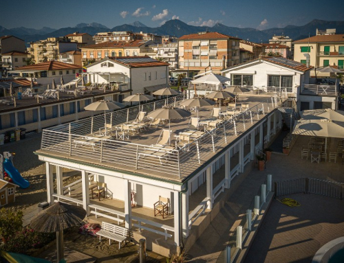 Demolizione e ricostruzione edifico commerciale e stabilimento balneare